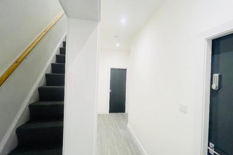 1 bedroom in a house share to rent, 4 Wadham Street, Stoke-On-Trent, ST4