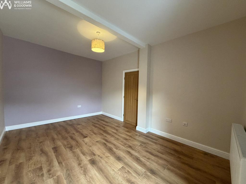 Apartment in Bethesda, Gwynedd - View 5