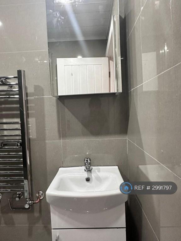 House in Earley, Reading, Earley - View 3