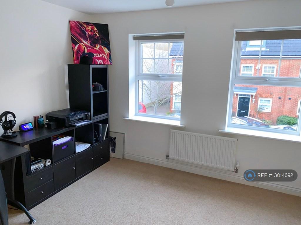 House in Bromley - View 5