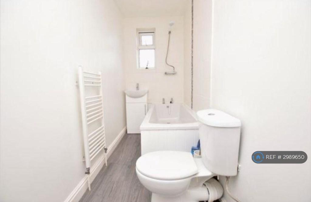 House in Manchester, Greater Manchester - View 3