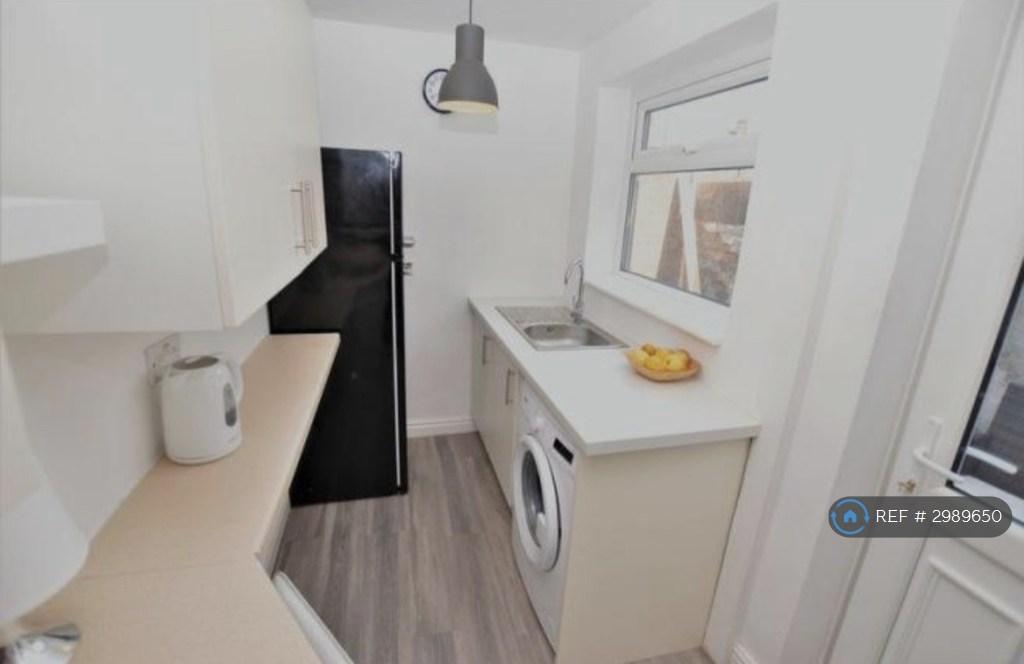 House in Manchester, Greater Manchester - View 5