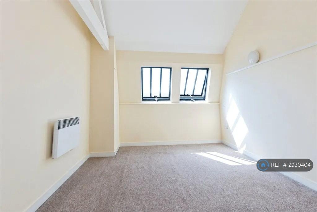 Apartment in Leicester, St Matthew's - View 3