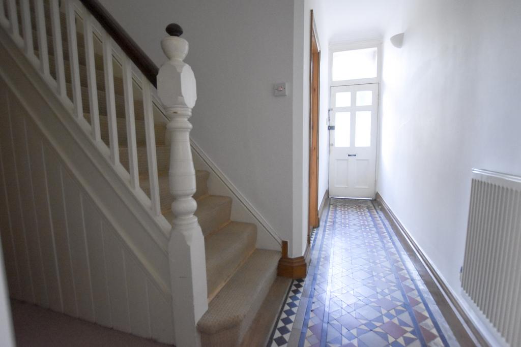 House in Leicester, Knighton - View 2