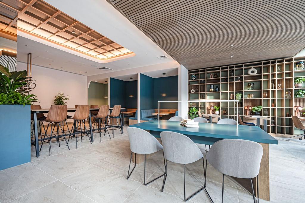 Apartment in London - View 5