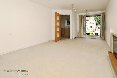 2 bedroom apartment for sale, The Fairways, 823 Clarkston Road, Glasgow, G44 3UZ