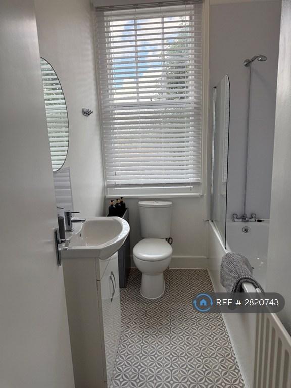 Apartment in Brighton - More