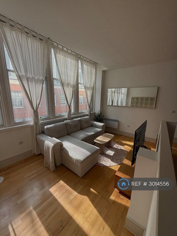 Apartment in Liverpool - View 3