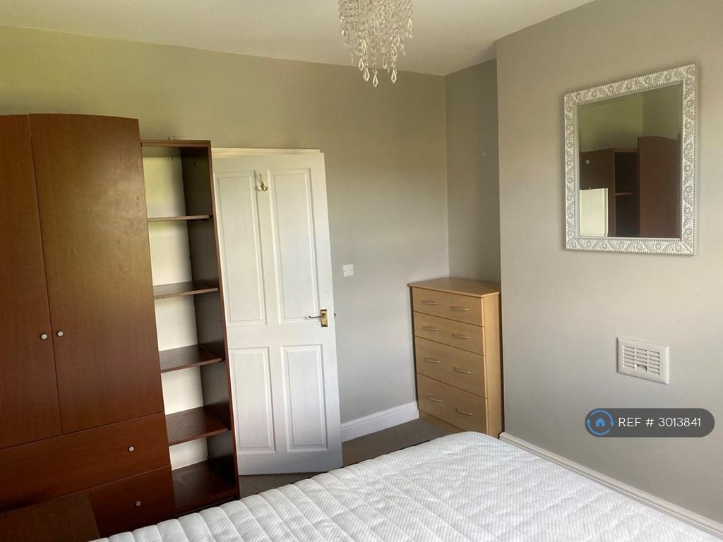Apartment in London, Brent Cross - View 5