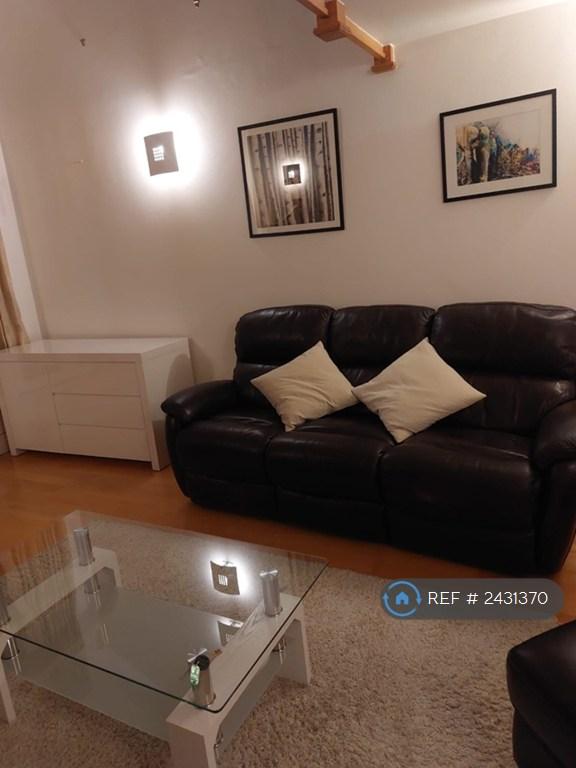 Apartment in London, Lockes Wharf, Isle of Dogs - View 5