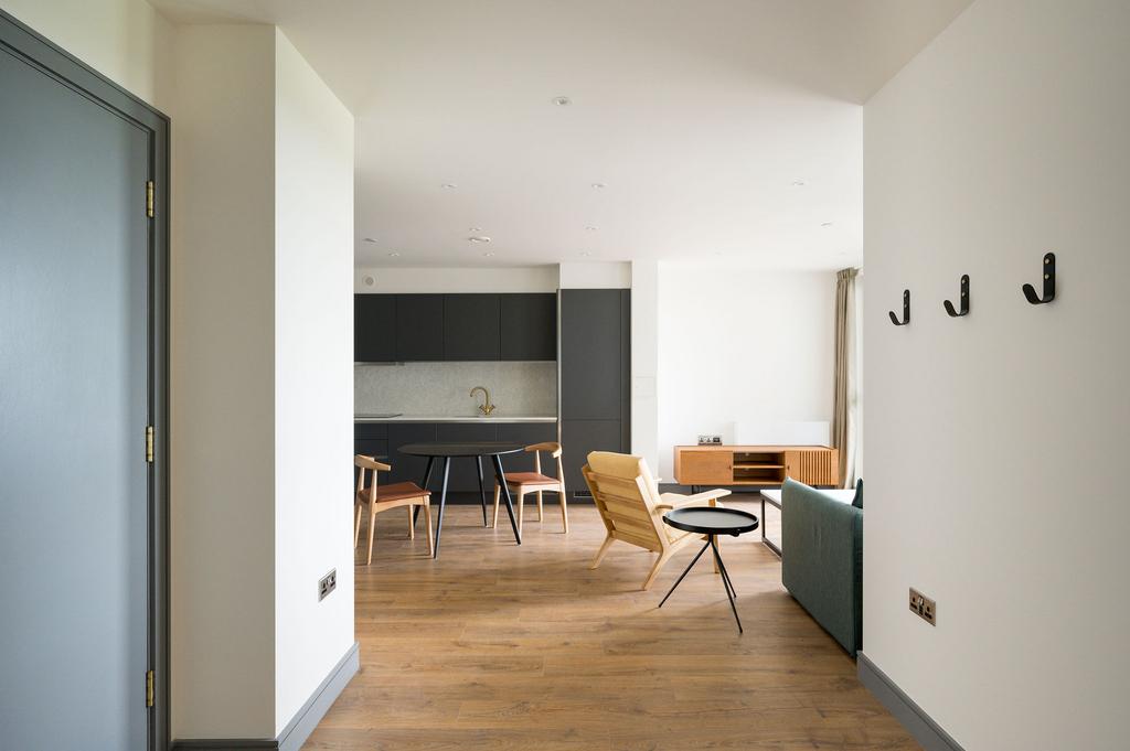 Apartment in Tottenham Hale - More