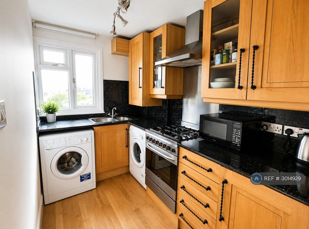 Apartment in London - View 2