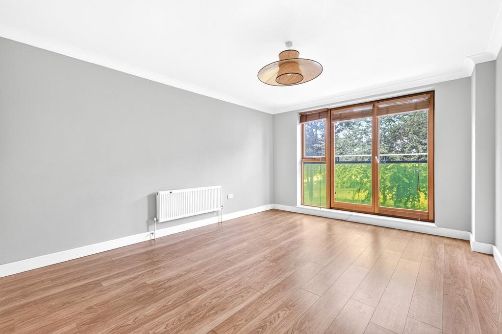 Apartment in London - View 3