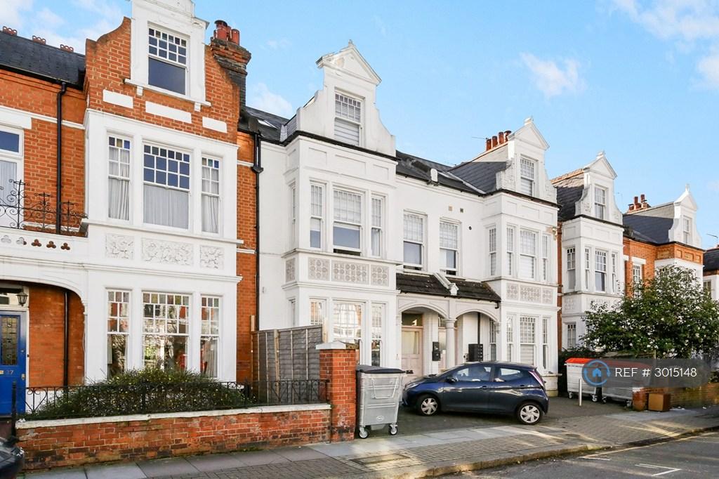 Apartment in London - View 3