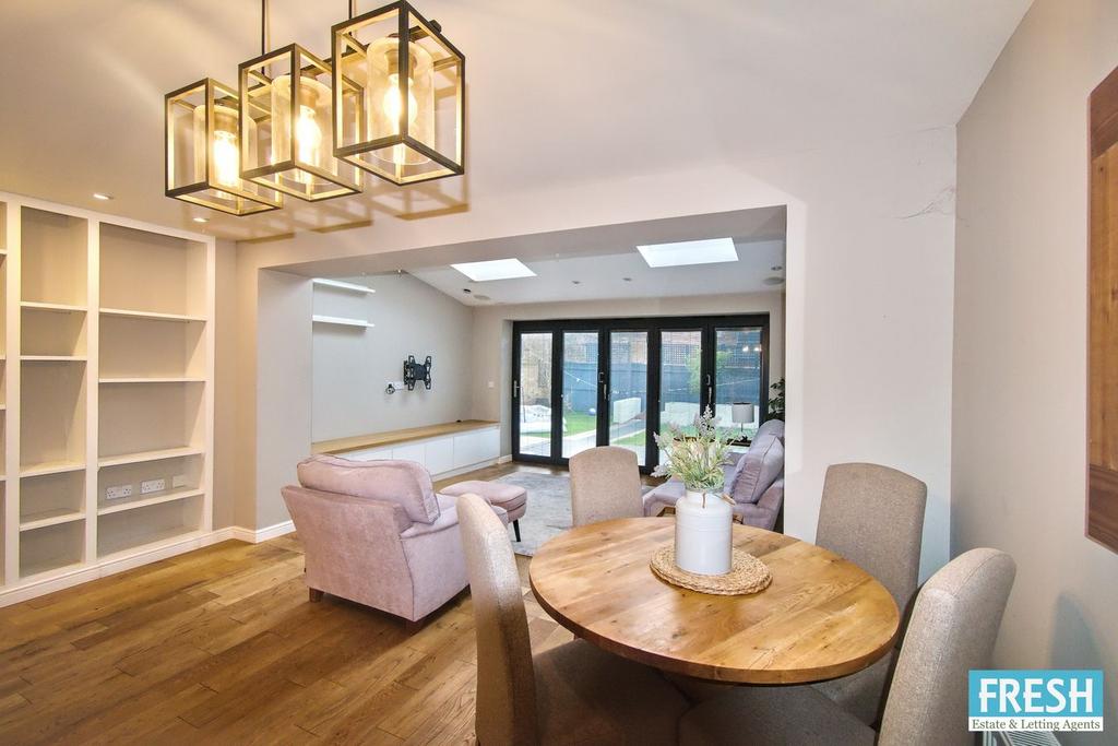 House in Swansea - View 4