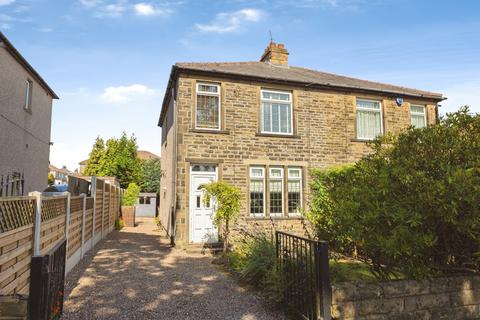 3 bedroom semi-detached house for sale, Kenley Avenue, Bradford
