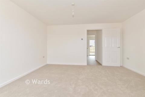 4 bedroom semi-detached house for sale, Salamanda Way, Minster On Sea, Sheerness, Kent