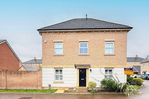 4 bedroom end of terrace house for sale, Pickering Gardens, Harrogate, HG1