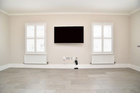 4 bedroom end of terrace house for sale, Pickering Gardens, Harrogate, HG1