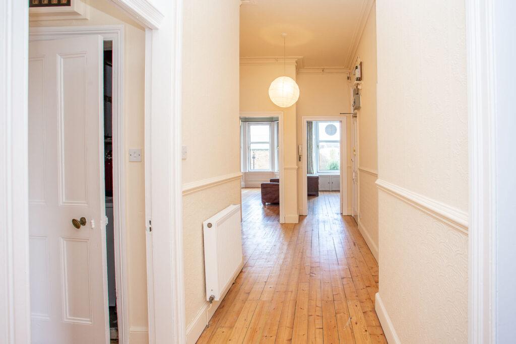 Apartment in Edinburgh - More
