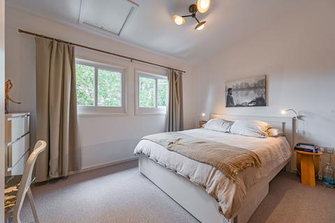4 bedroom end of terrace house to rent, Brockley Park, Forest Hill, London, SE23