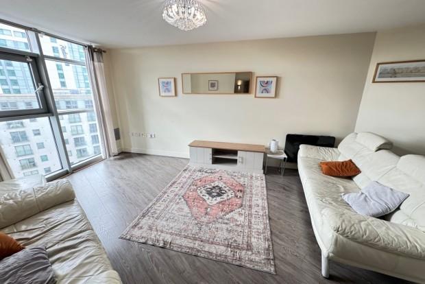 House in Cardiff, Castle - View 2