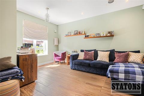 3 bedroom house for sale, Green Close, Brookmans Park, Hertfordshire, AL9