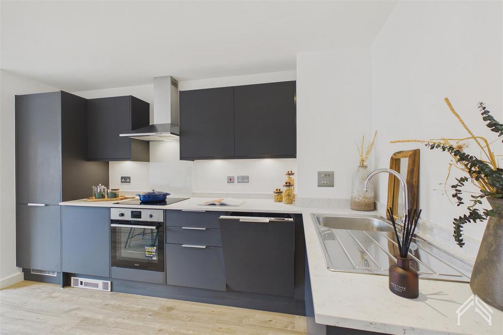 Apartment in Birmingham, West Midlands - View 3