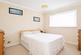 EN-BLOC GARAGE * SANDOWN photo 4