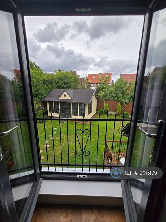 House in London - View 4