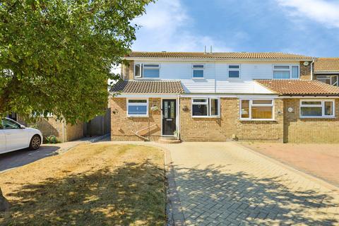 4 bedroom semi-detached house for sale, Badlesmere Road, Eastbourne