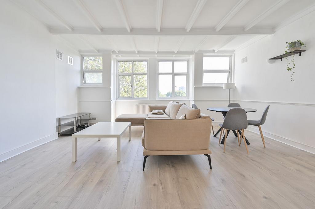 Apartment in London - View 2