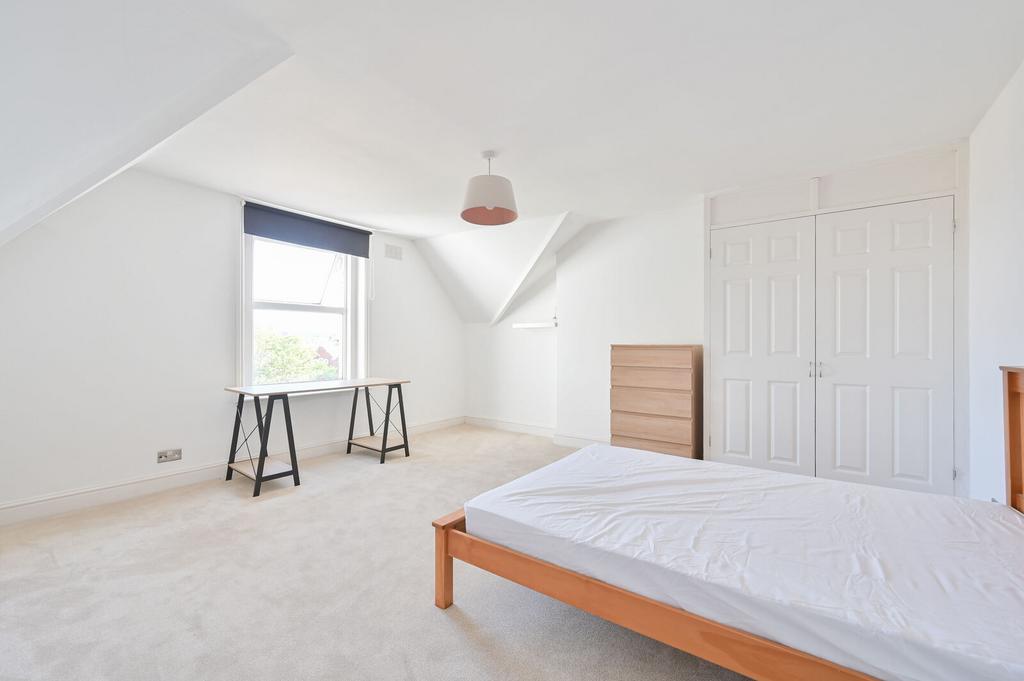 Apartment in London - View 4