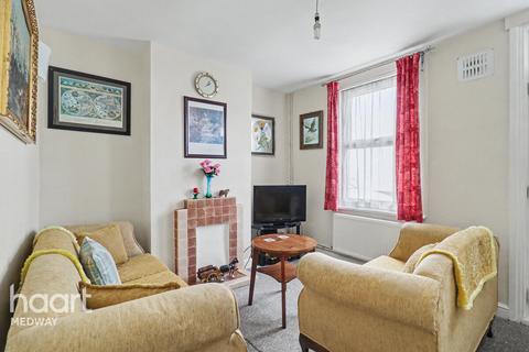 2 bedroom terraced house for sale, Smith Street, Rochester