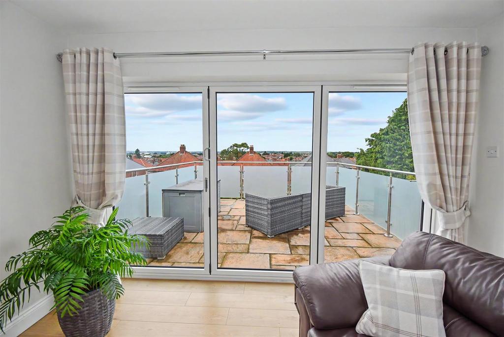 House in South Shields - View 3