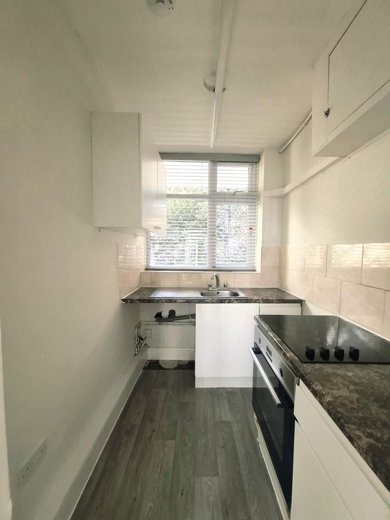 Apartment in London - View 3