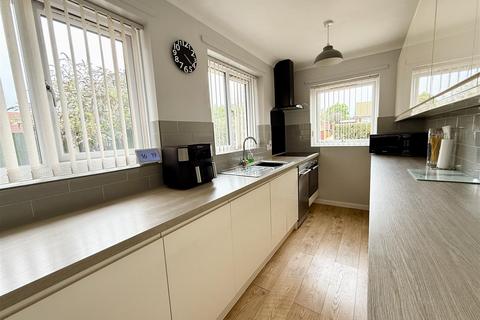 3 bedroom detached bungalow for sale, St Nicholas Way, Potter Heigham NR29