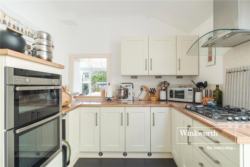 House in Bournemouth, Littledown - View 3