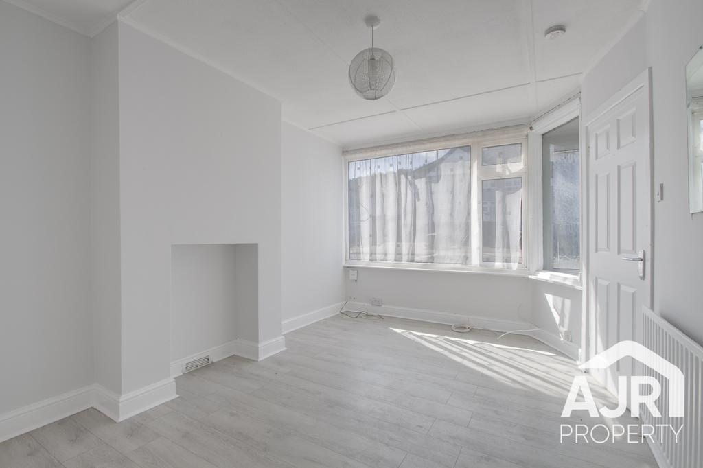 House in Bexleyheath - View 3
