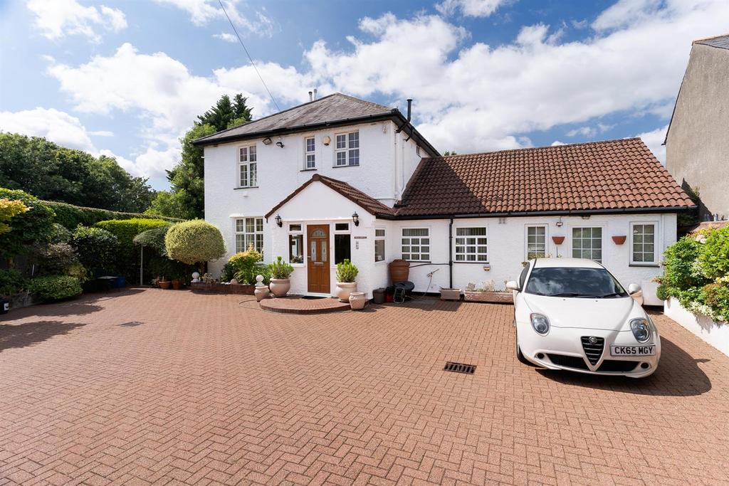 House in Cardiff, Old St Mellons, Old St. Mellons - View 2