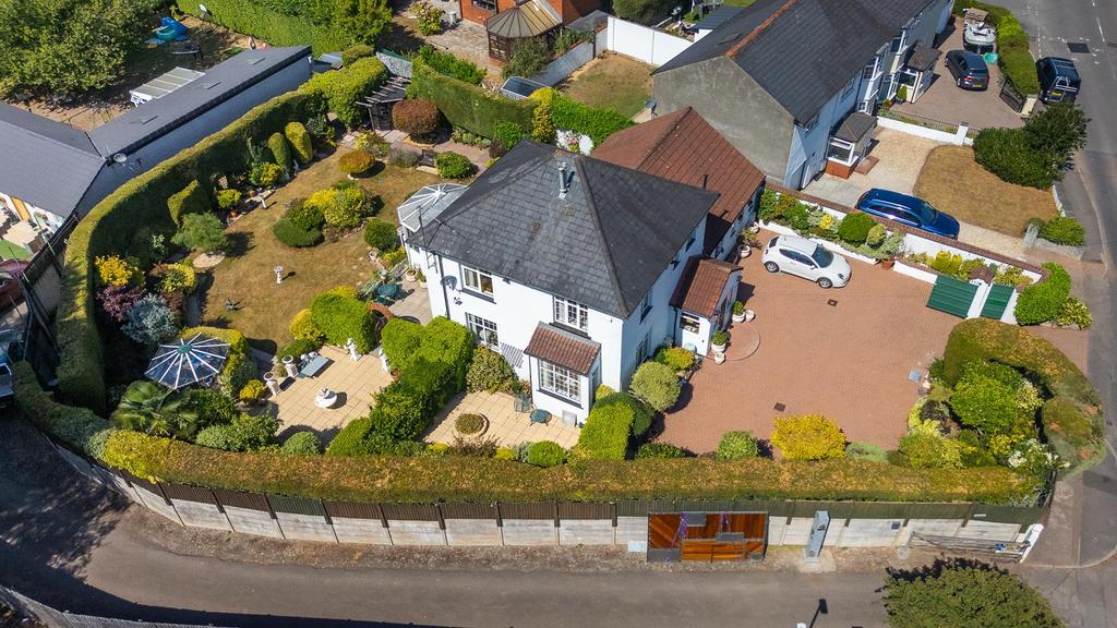 House in Cardiff, Old St Mellons, Old St. Mellons - View 3