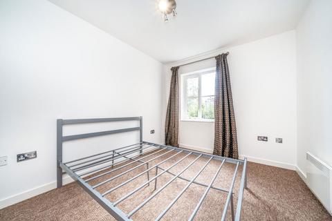 2 bedroom flat for sale, The Grove, Isleworth TW7