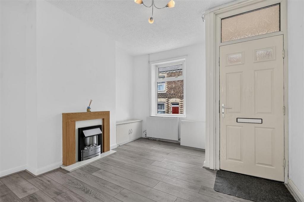 House in York - View 3