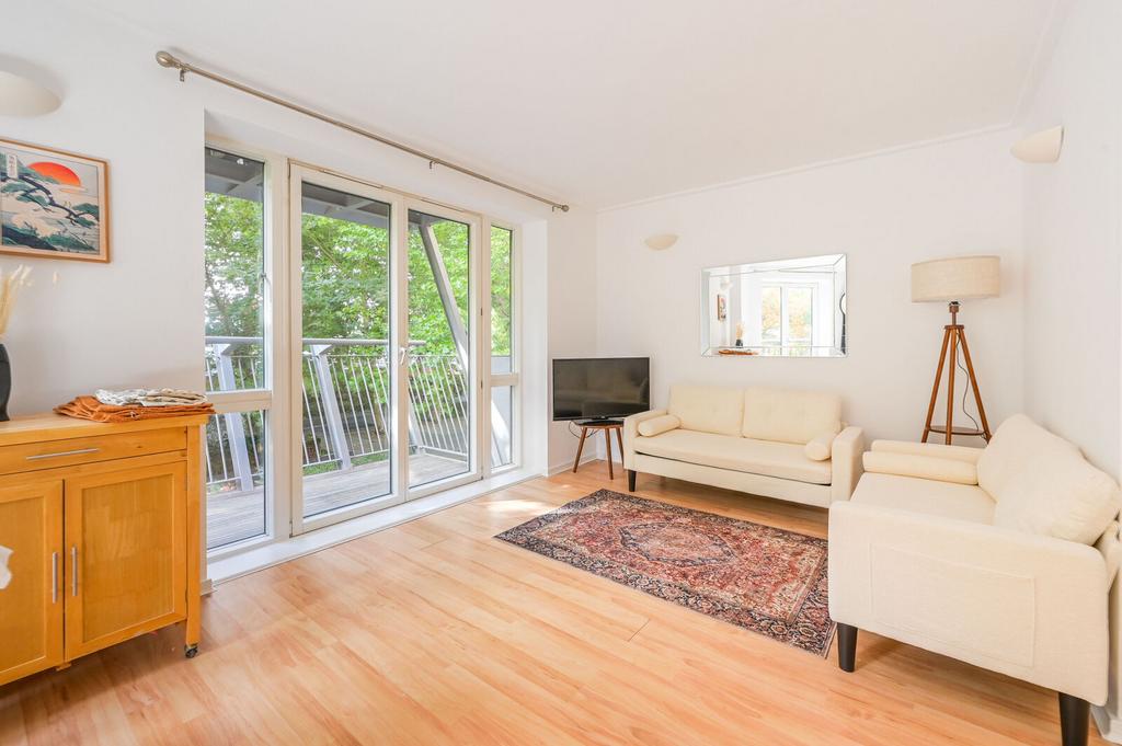 Apartment in London - View 3