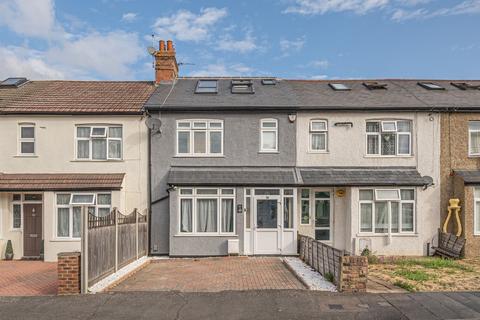 3 bedroom house to rent, Eveline Road, Mitcham, CR4