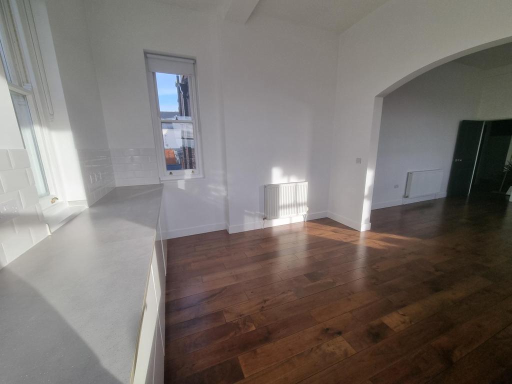 Apartment in Trowbridge - View 5