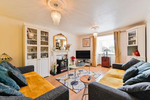 undefined, Walton Close, Vauxhall, London, SW8