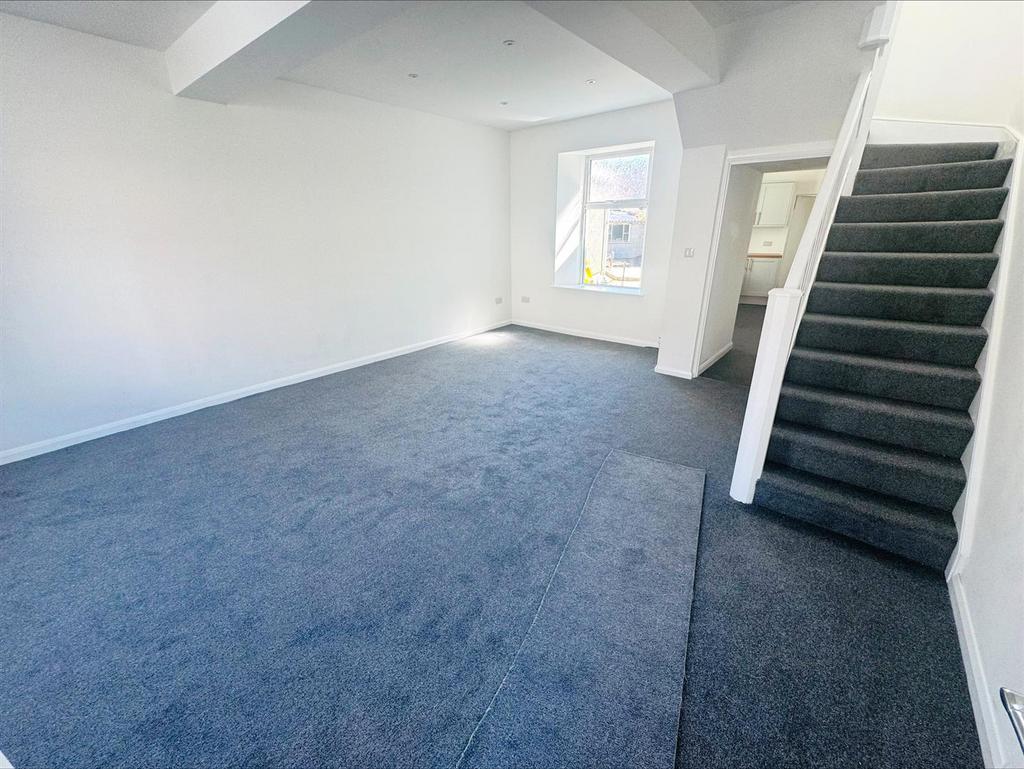 House in Llanelli - View 2