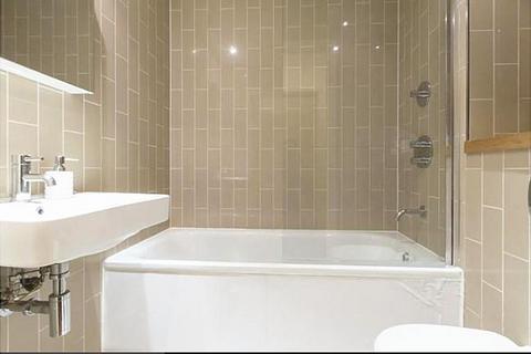 2 bedroom flat to rent, Kelland Road, London E13