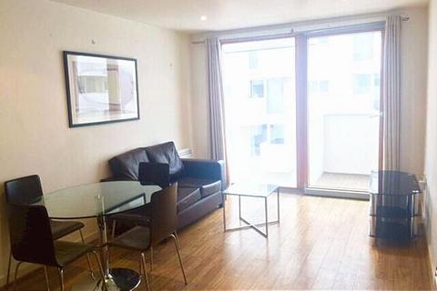 2 bedroom flat to rent, Kelland Road, London E13